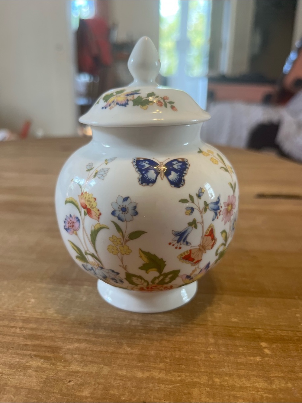 Aynsley Cottage Garden Fine Bone China Covered Sugar Bowl – Made in England